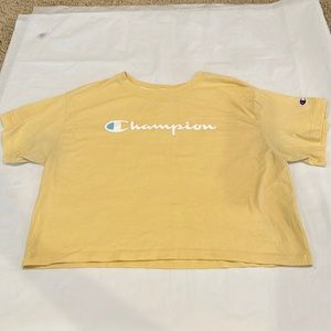 Champion Women’s Crop Top Athletic Shirt Size Large